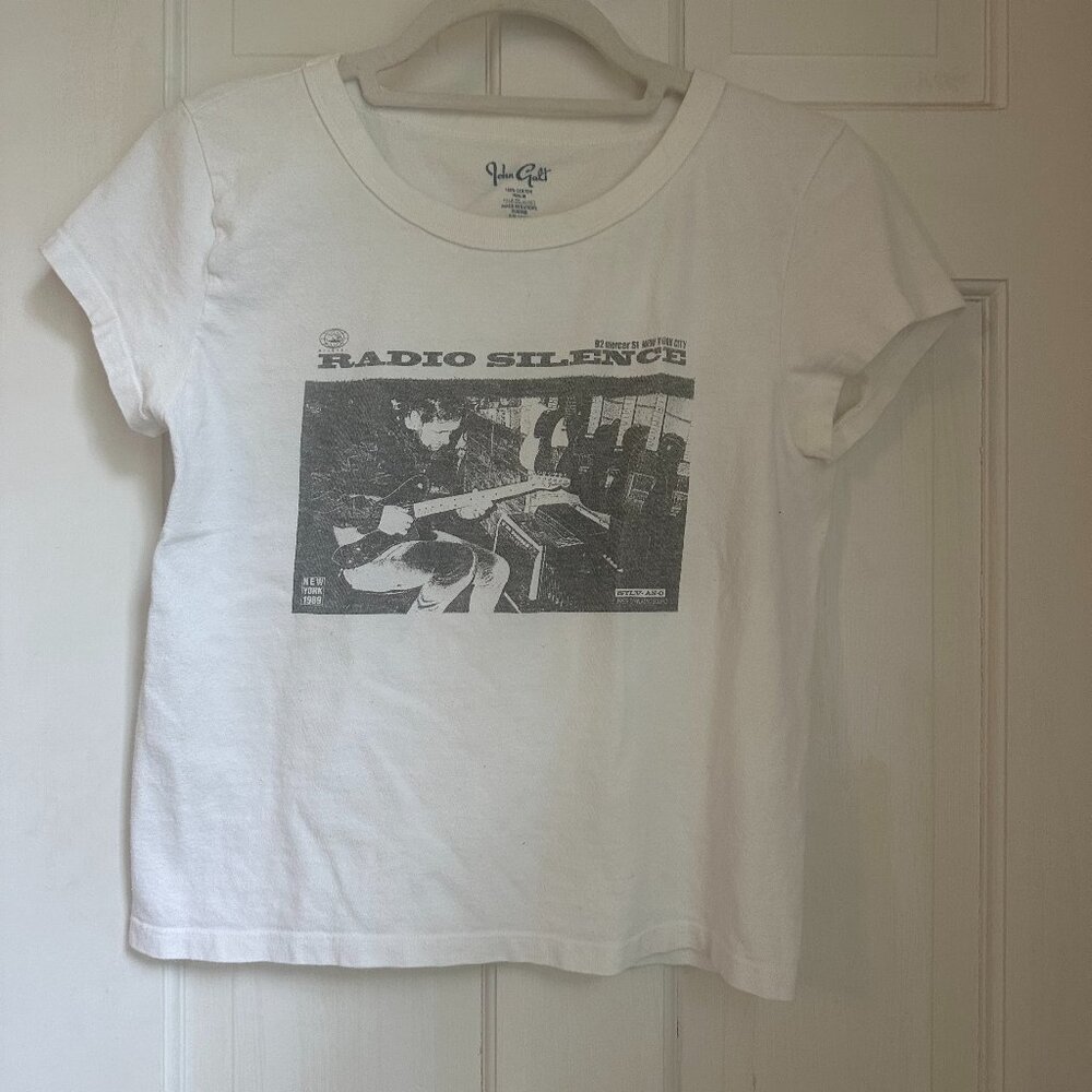 brandy melville radio silence white loose graphic tee